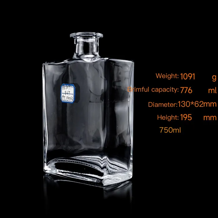 Luxury Super Heavy 1100g 750ml Oblong Shape Glass Bottle for Premium Gin Vodka Whiskey Liquor with a Cork Stopper